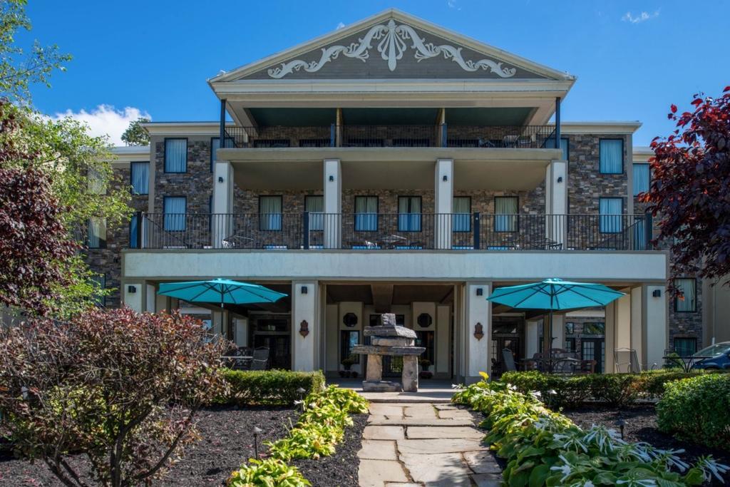 Niagara Crossing Hotel And Spa Льюистон Экстерьер фото