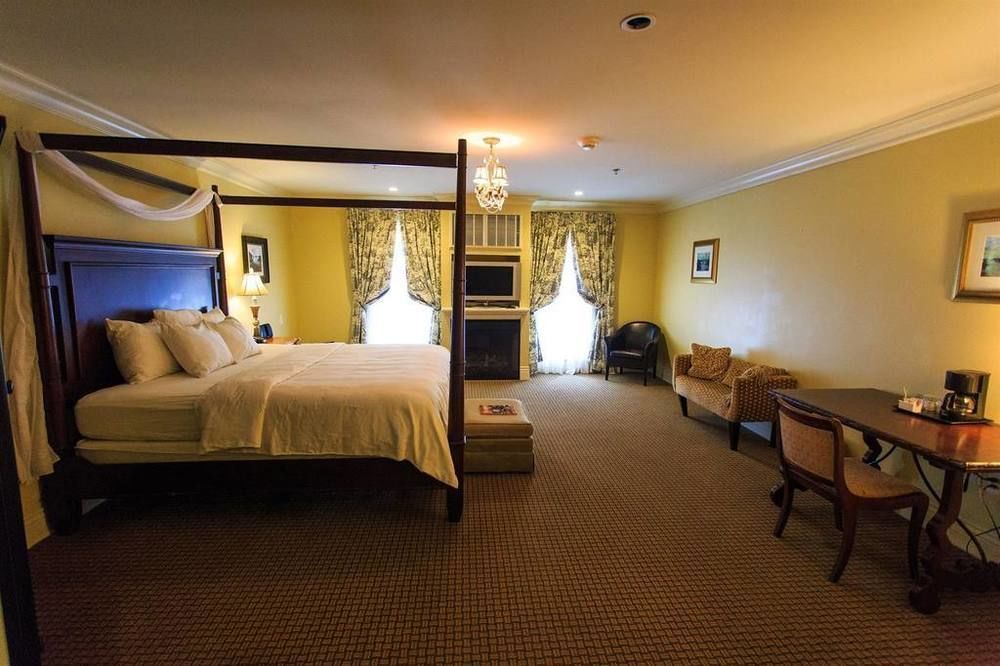 Niagara Crossing Hotel And Spa Льюистон Экстерьер фото