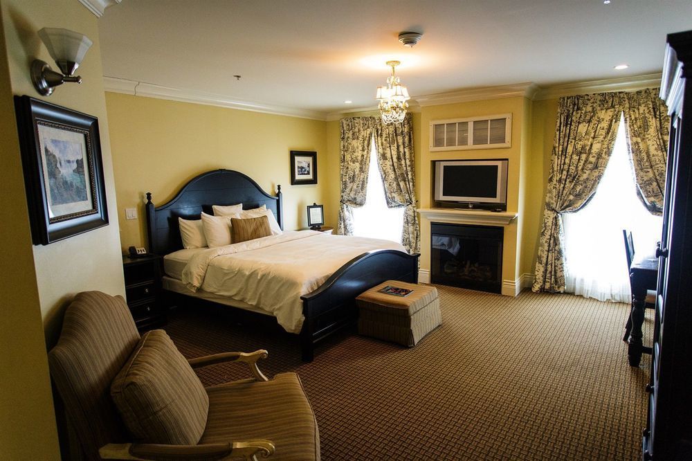 Niagara Crossing Hotel And Spa Льюистон Экстерьер фото
